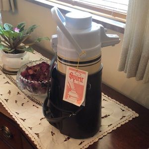 Vintage Spirt Pot Thermos with Carrier New w/ Tags